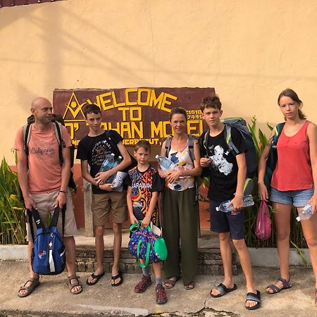 كُوالا تاهان Dtahan Motel Taman Negara المظهر الخارجي الصورة